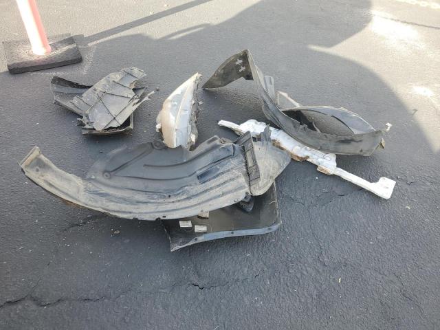 Фото 12 - MAZDA 3