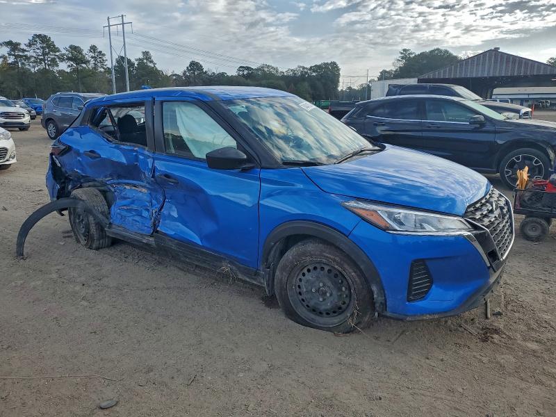 Фото 4 - NISSAN KICKS