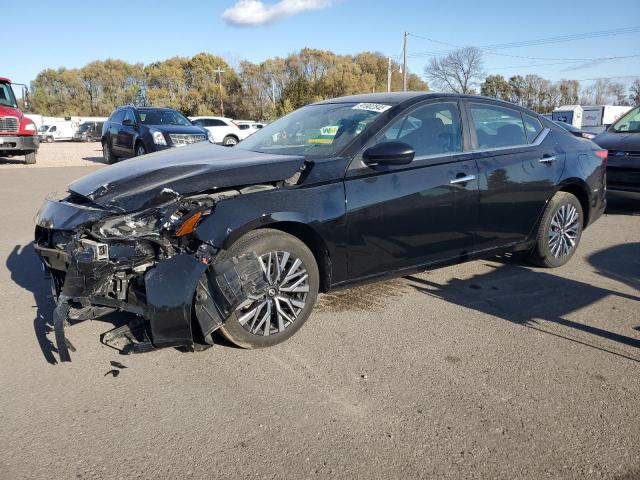 Фото 1 - NISSAN ALTIMA