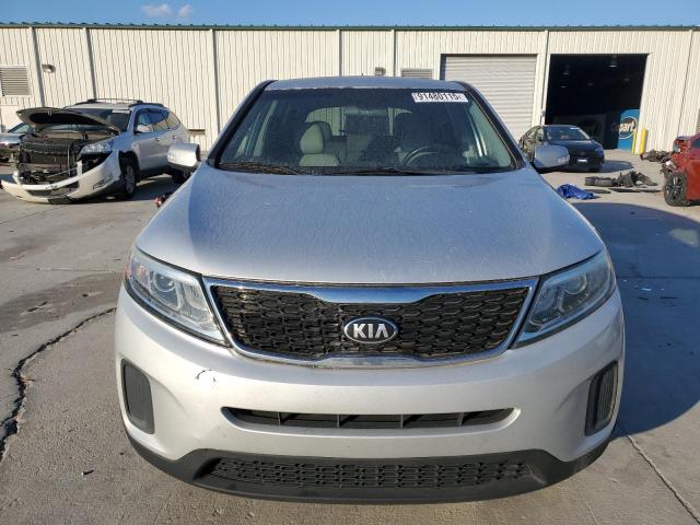 Фото 5 - KIA SORENTO