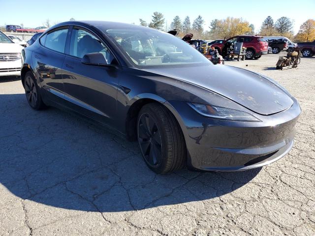 Фото 4 - TESLA MODEL 3