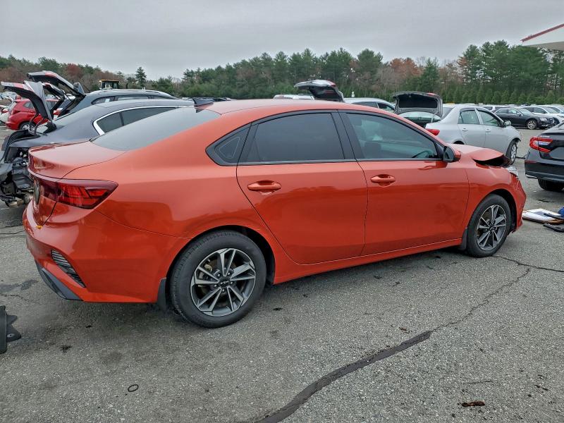 Фото 3 - KIA FORTE