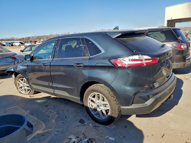 Фото 2 - FORD EDGE