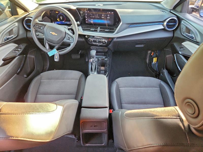 Фото 8 - CHEVROLET TRAX