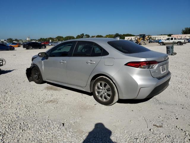 Фото 2 - TOYOTA COROLLA