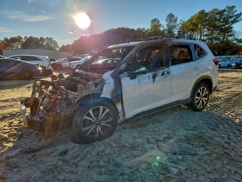 Фото 1 - SUBARU FORESTER