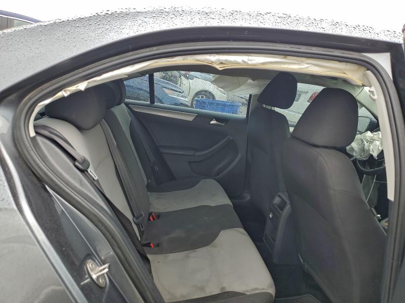 Фото 10 - VOLKSWAGEN JETTA