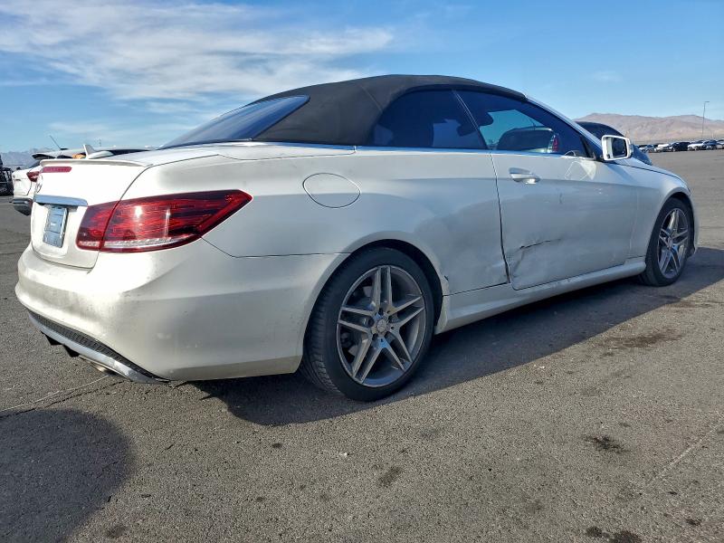 Фото 3 - MERCEDES-BENZ E-CLASS
