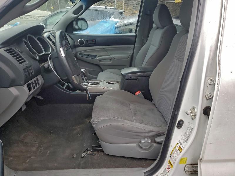 Фото 7 - TOYOTA TACOMA