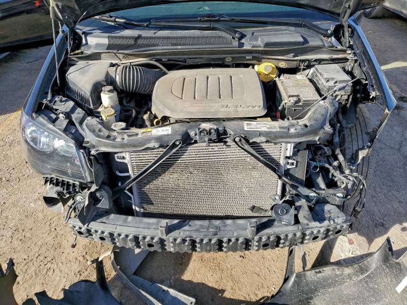 Фото 12 - DODGE CARAVAN