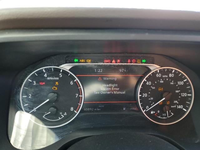 Фото 9 - NISSAN ROGUE