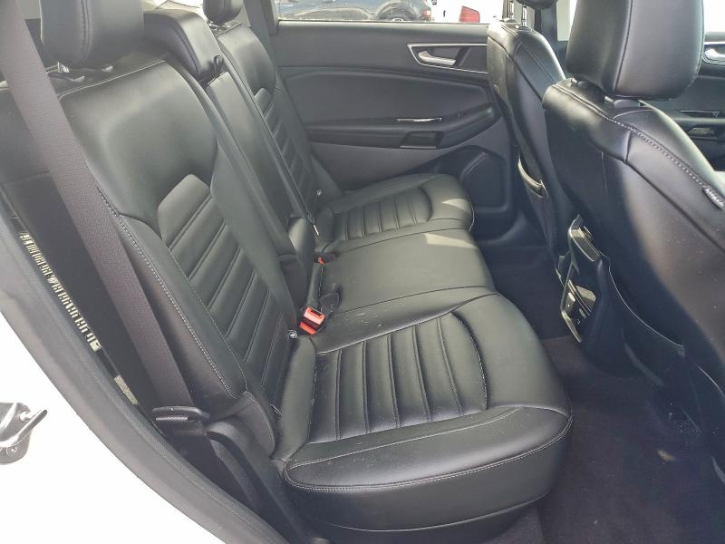 Фото 11 - FORD EDGE