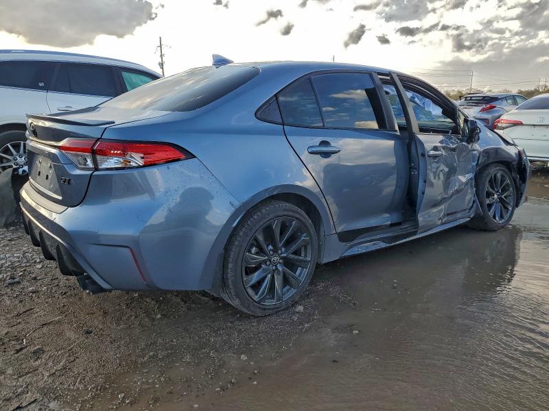 Фото 3 - TOYOTA COROLLA