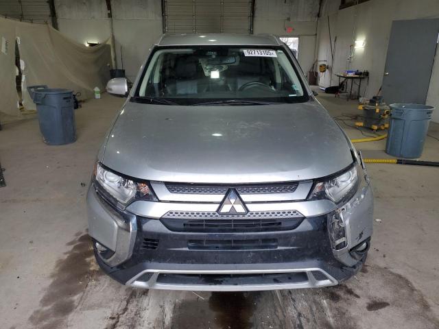 Фото 5 - MITSUBISHI OUTLANDER