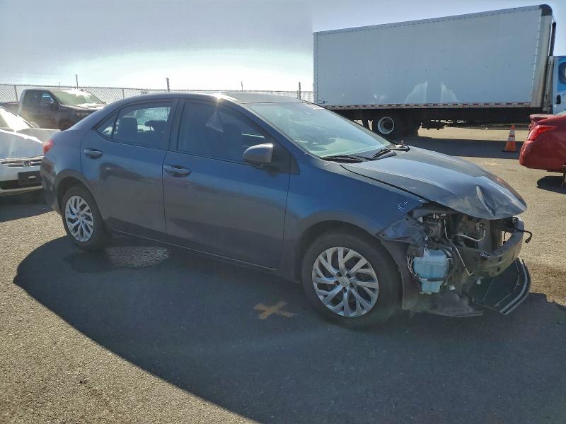 Фото 4 - TOYOTA COROLLA