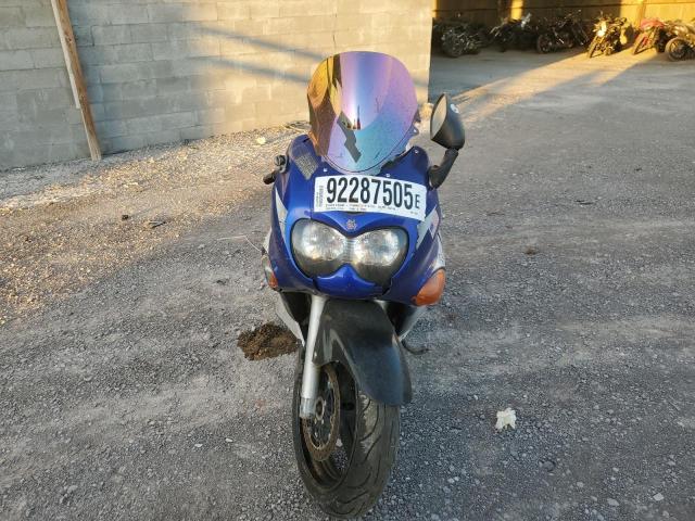 SUZUKI GSX600 2004
