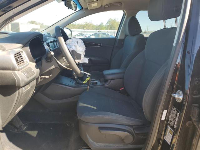 Фото 7 - KIA SORENTO