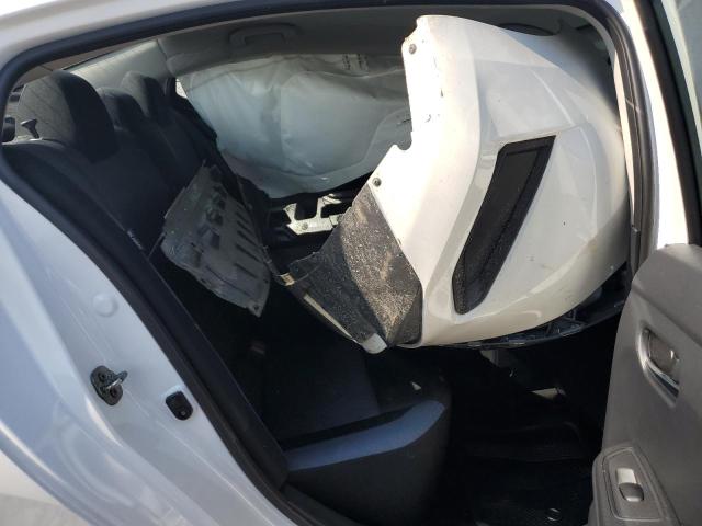 Фото 10 - NISSAN VERSA