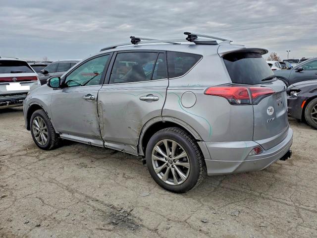 Фото 2 - TOYOTA RAV4