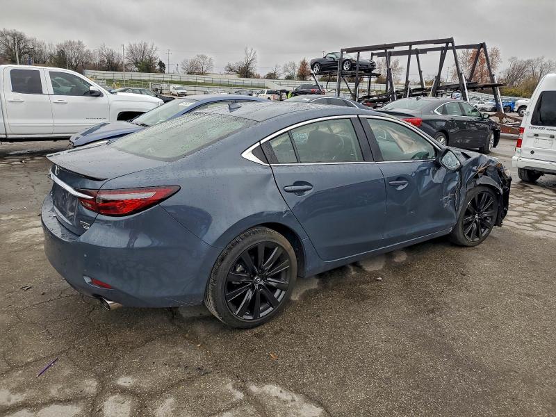 Фото 3 - MAZDA 6