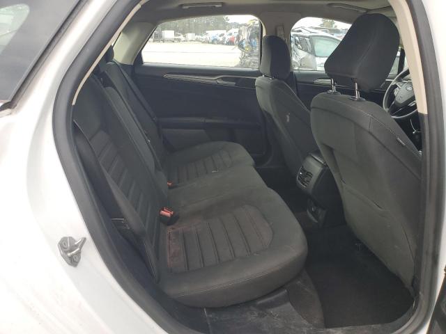 Фото 10 - FORD FUSION