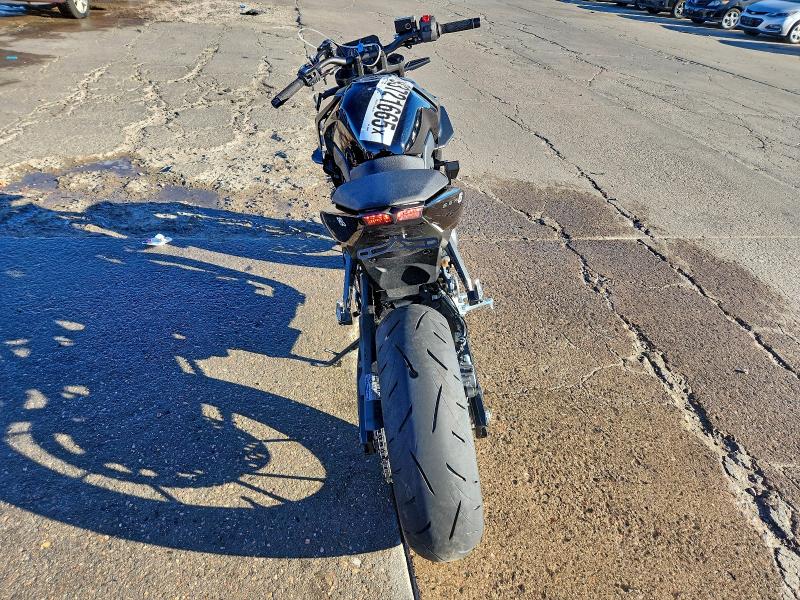 SUZUKI GSX800 R 2026