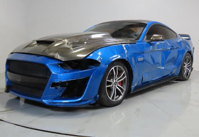 Фото 2 - FORD MUSTANG