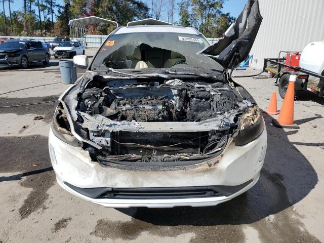 Фото 5 - VOLVO XC60