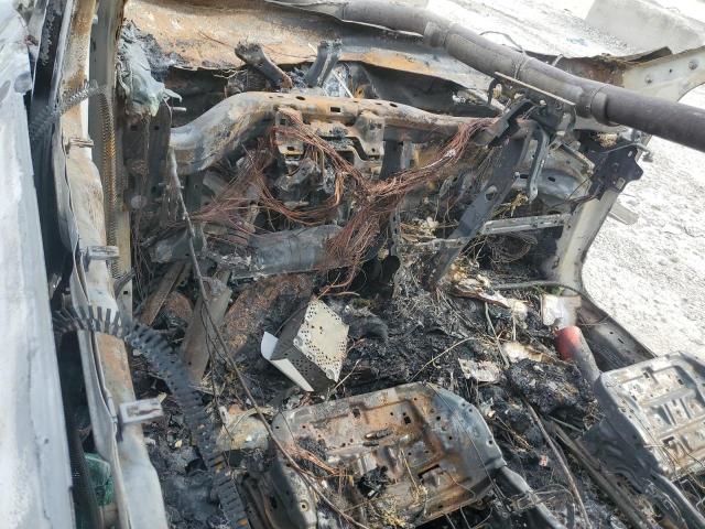 Фото 8 - FORD ESCAPE