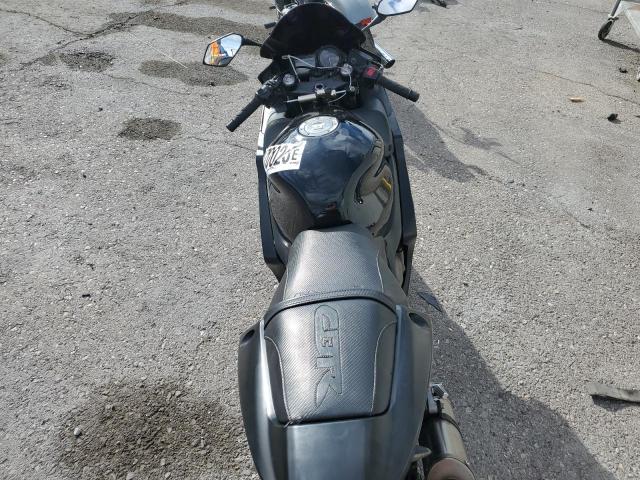 HONDA CBR CYCLE 2002