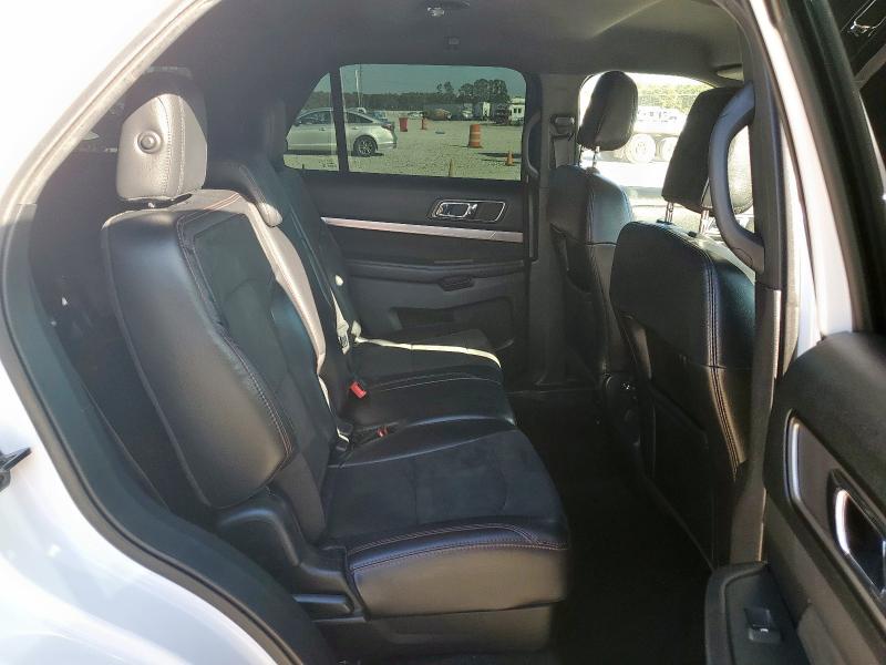 Фото 11 - FORD EXPLORER