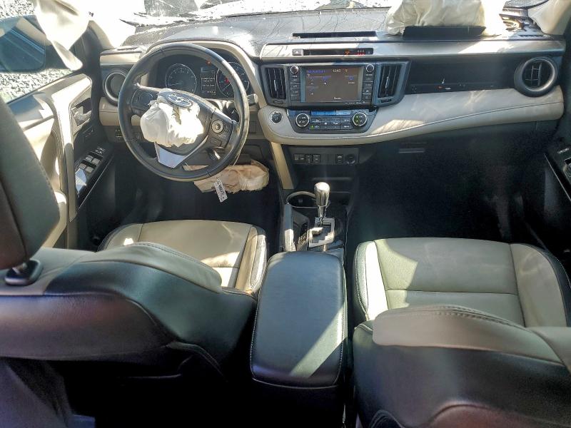 Фото 8 - TOYOTA RAV4