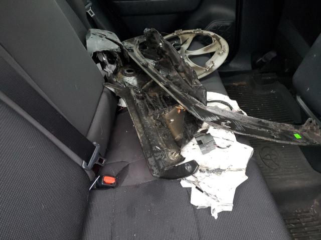 Фото 13 - TOYOTA RAV4