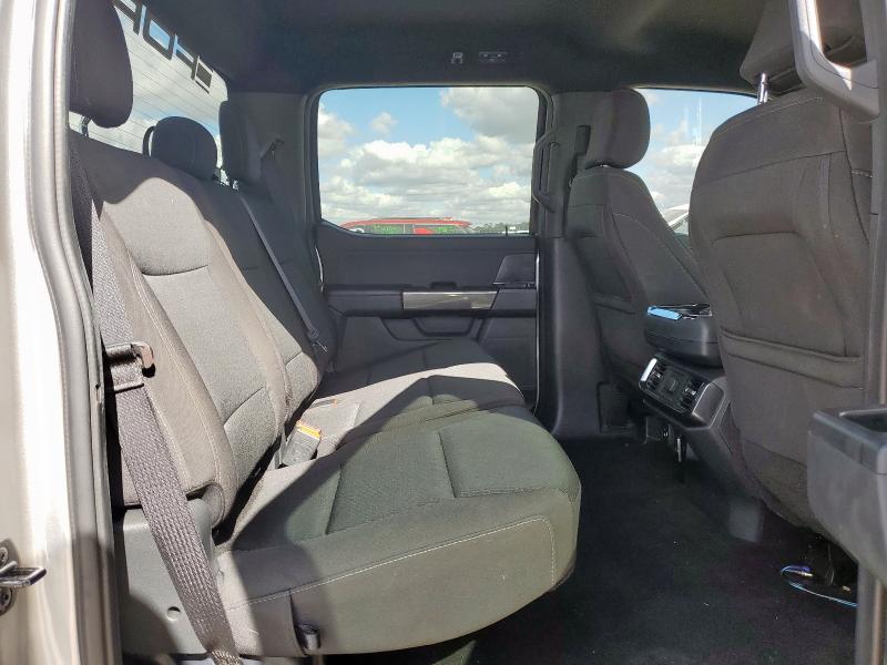 Фото 10 - FORD F-150