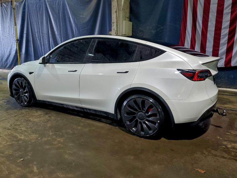 Фото 2 - TESLA MODEL Y