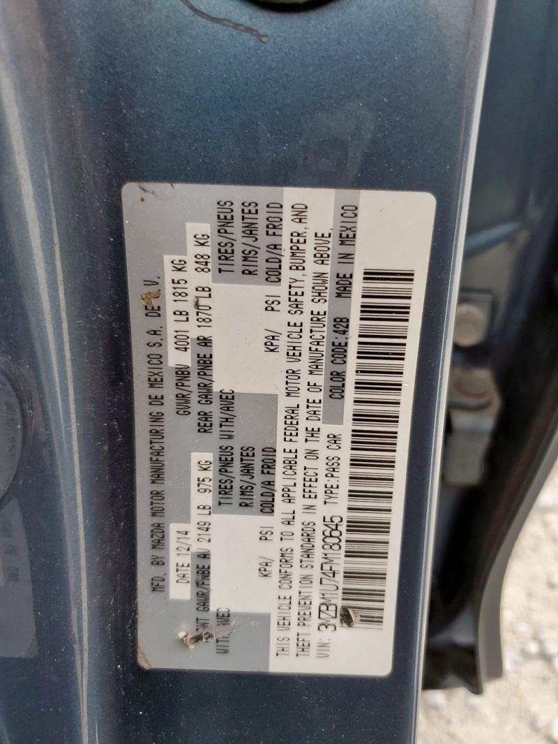 Фото 12 - MAZDA 3