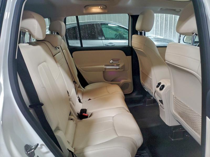 Фото 10 - MERCEDES-BENZ GLB-CLASS