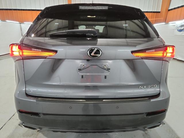 Фото 6 - LEXUS NX