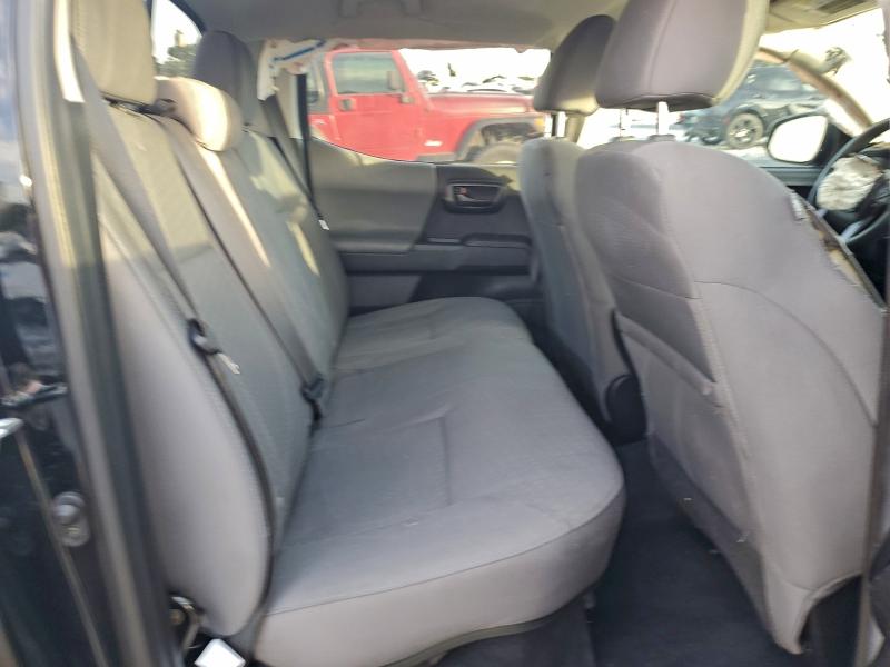 Фото 10 - TOYOTA TACOMA