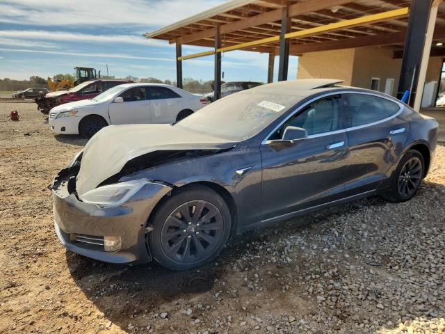 Фото 1 - TESLA MODEL S