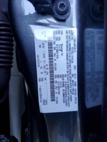 Фото 12 - FORD FOCUS