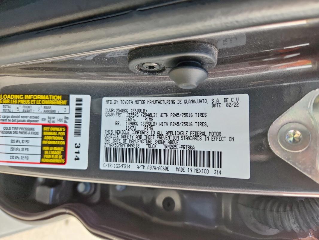 Фото 12 - TOYOTA TACOMA