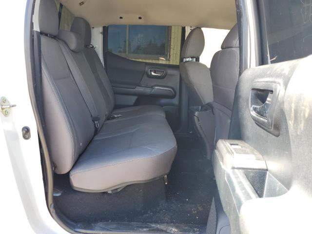 Фото 10 - TOYOTA TACOMA