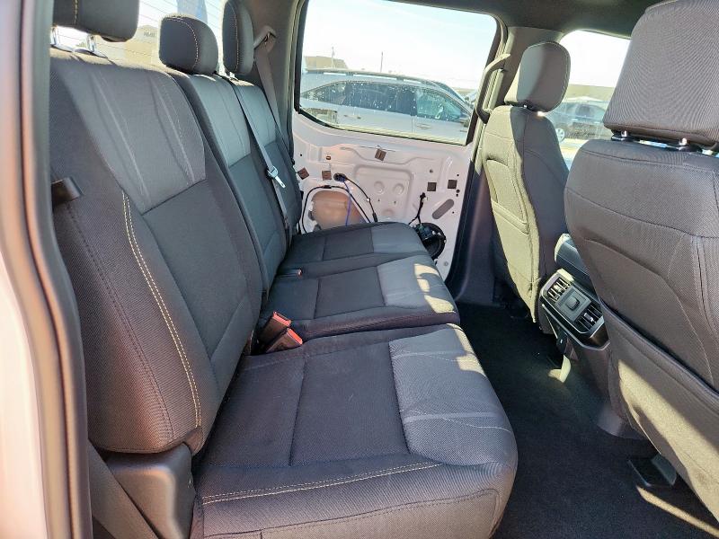 Фото 10 - FORD F150 STX