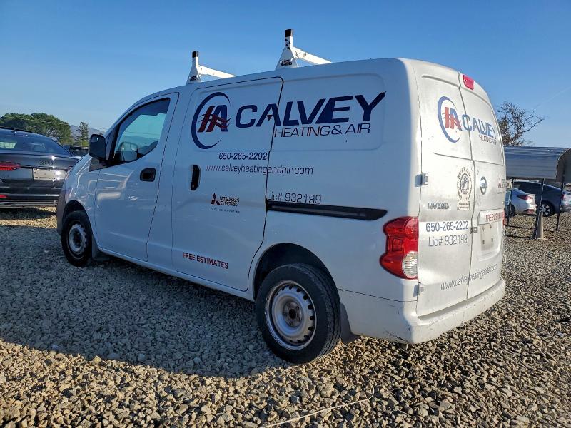 Фото 2 - NISSAN NV