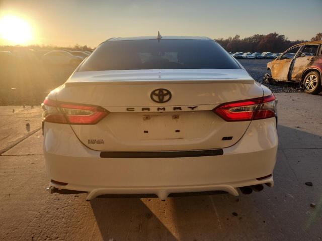 Фото 6 - TOYOTA CAMRY