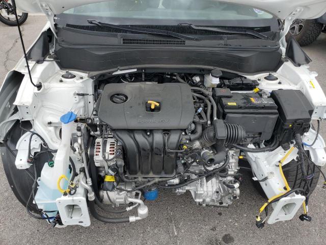 Фото 12 - KIA SELTOS