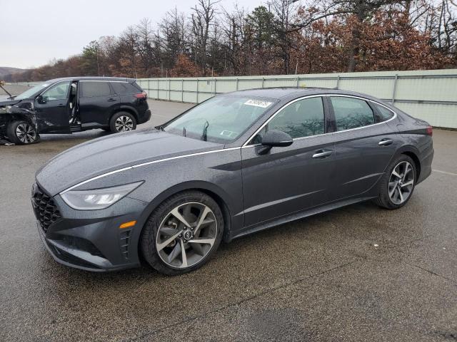 Фото 1 - HYUNDAI SONATA