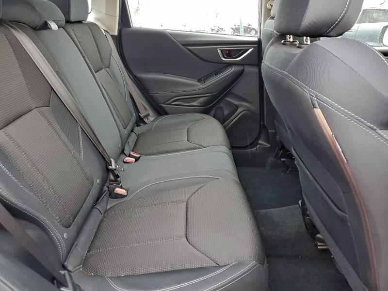 Фото 11 - SUBARU FORESTER