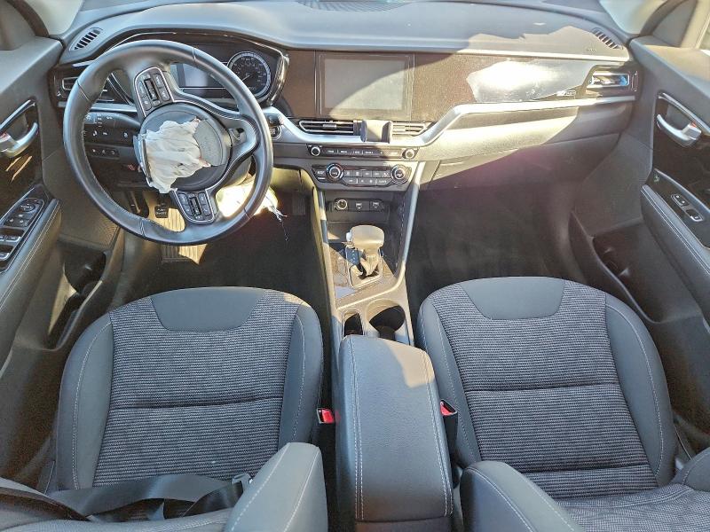 Фото 8 - KIA NIRO